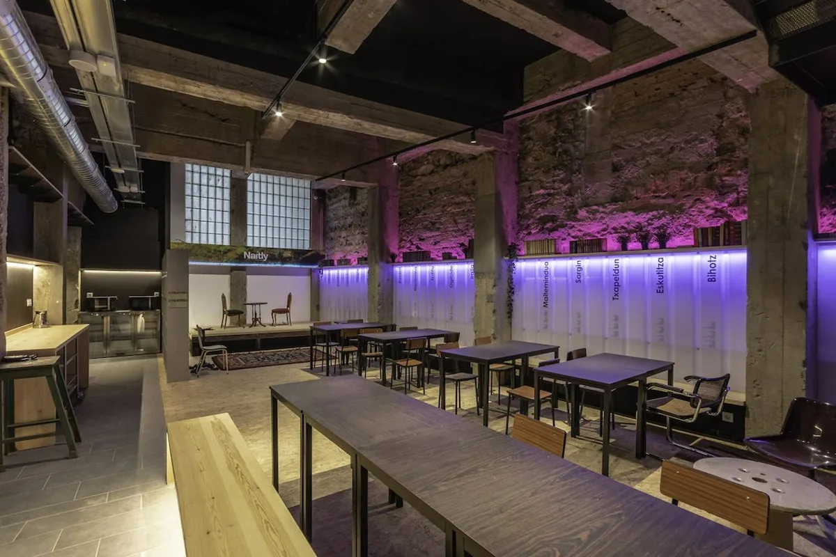 Ekoos Hostel — hoofdfoto