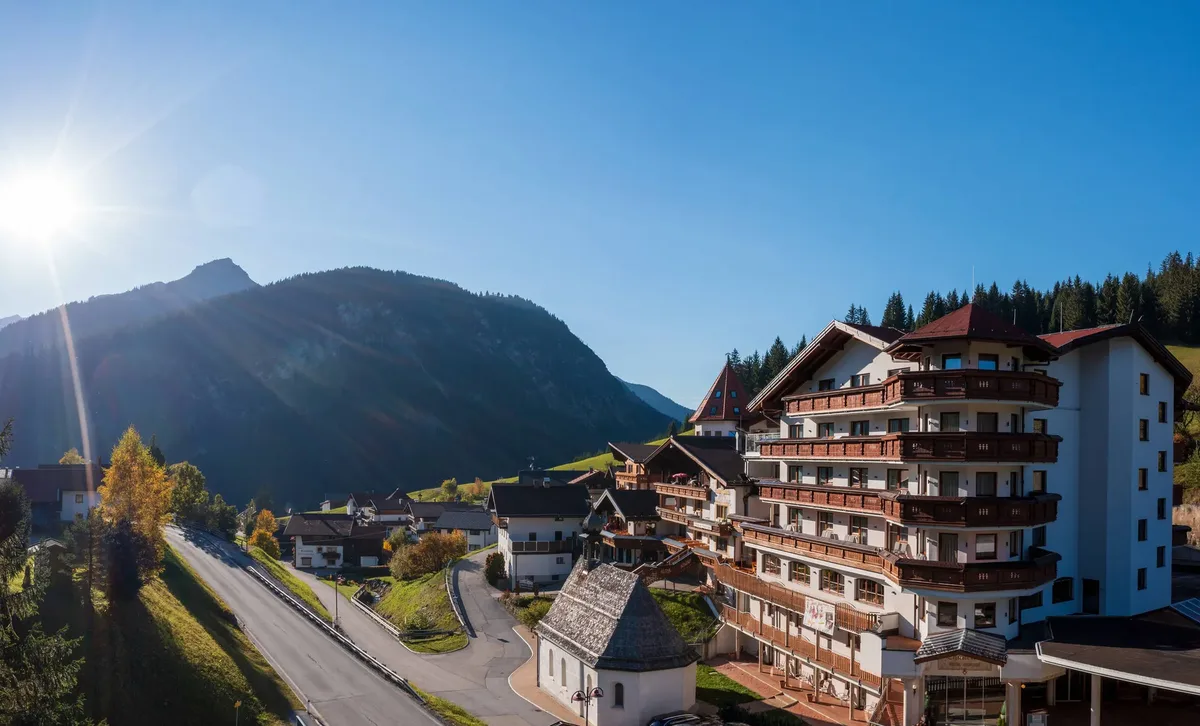 Hotel Thaneller — hoofdfoto