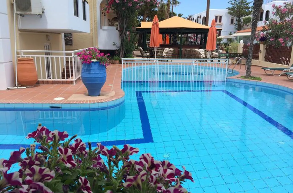 Bueno Hotel & Appartementen, hoofdfoto
