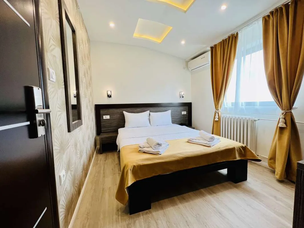 Side One Design Hotel — hoofdfoto