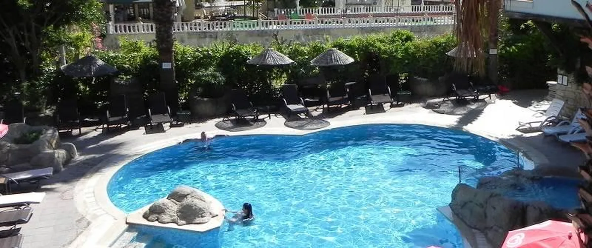 Sunblue Apart Hotel Içmeler — hoofdfoto