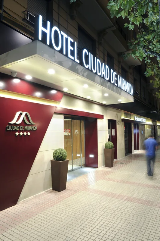 Sercotel Ciudad De Miranda Hotel — hoofdfoto