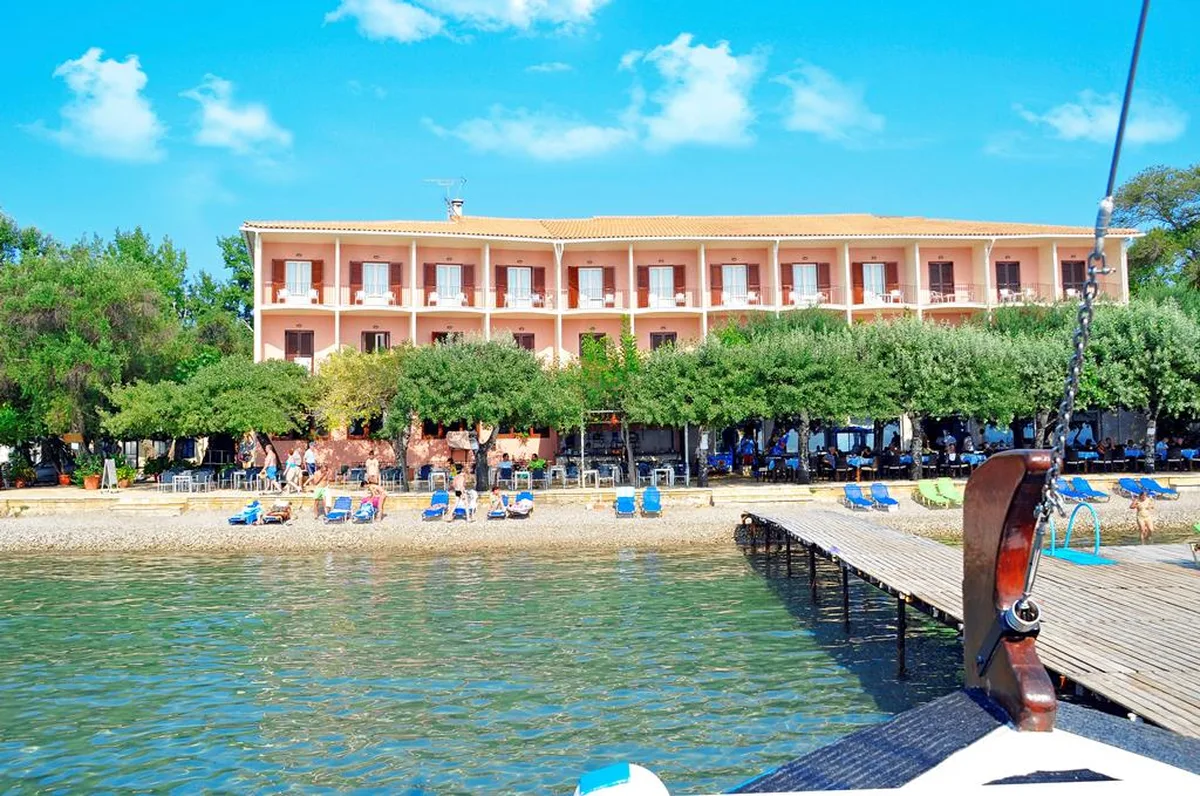 Hotel Dassia Beach — hoofdfoto