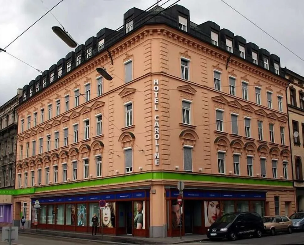 Hotel Caroline — hoofdfoto