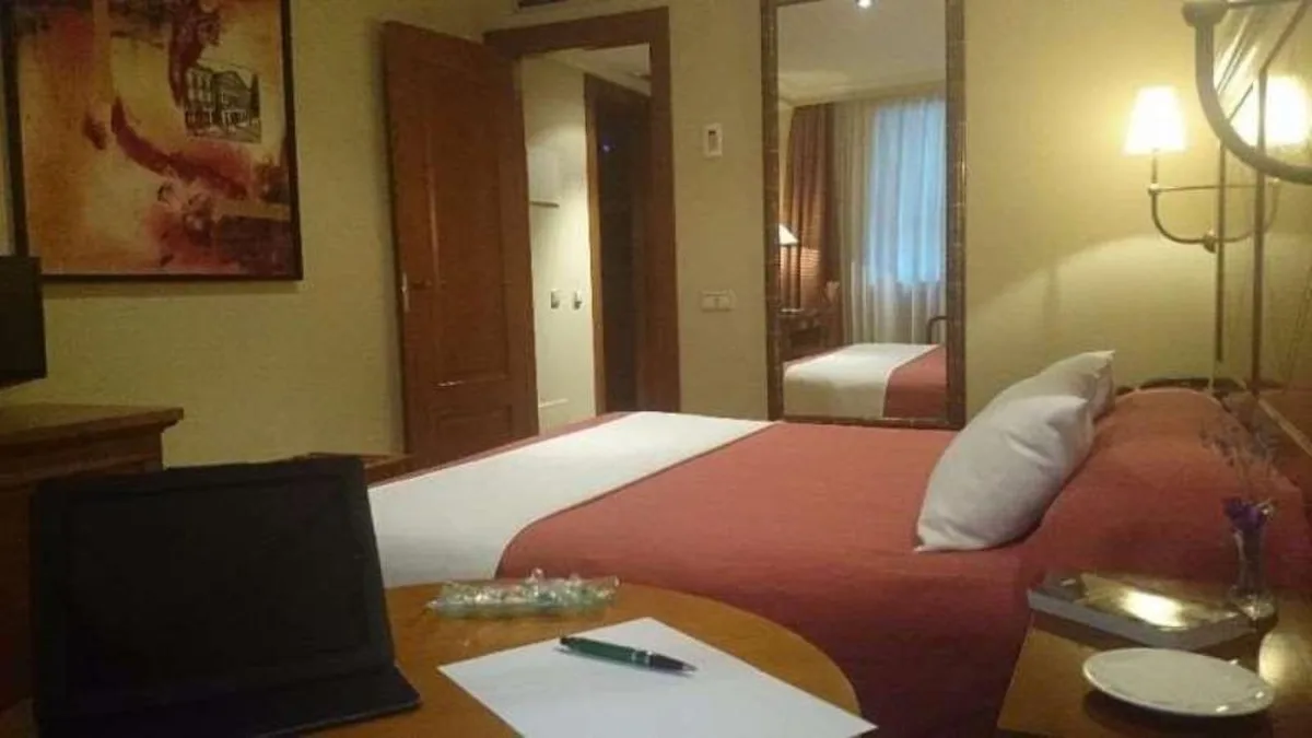 Hotel Villava Pamplona — hoofdfoto