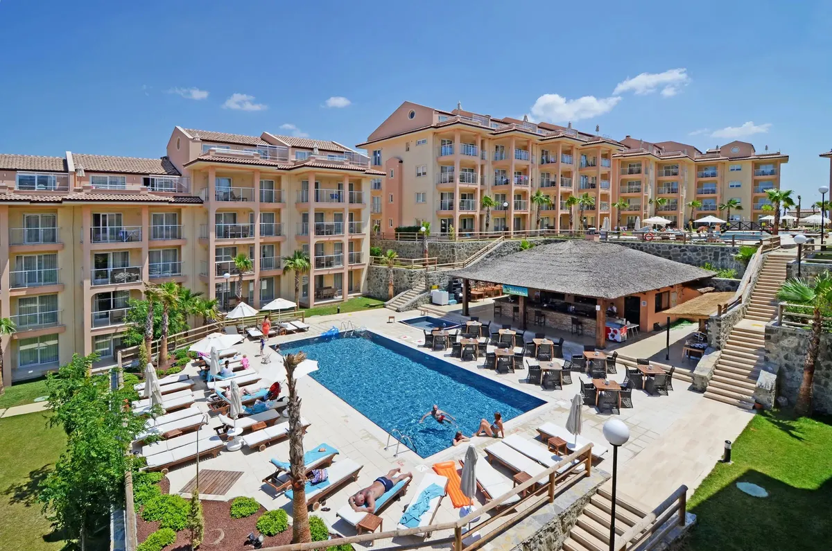 Unique Residence Hotel Golf & Spa — hoofdfoto