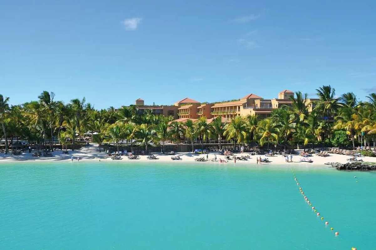 Mauricia Beachcomber — hoofdfoto