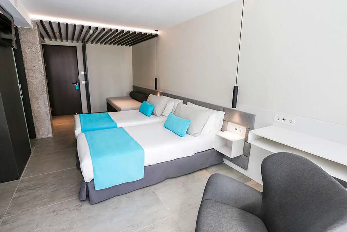 Hotel Benikaktus — hoofdfoto