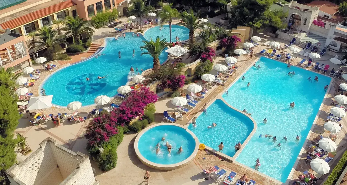 Vakantiepark Baia degli Aranci — hoofdfoto