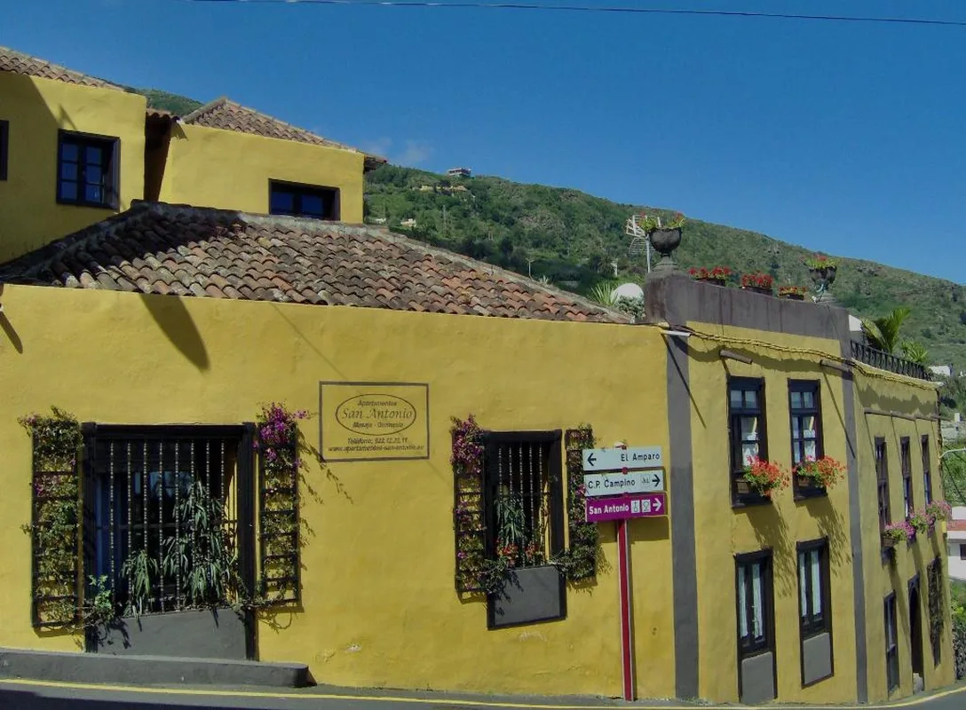 Apartamentos Monasterio de San Antonio, hoofdfoto