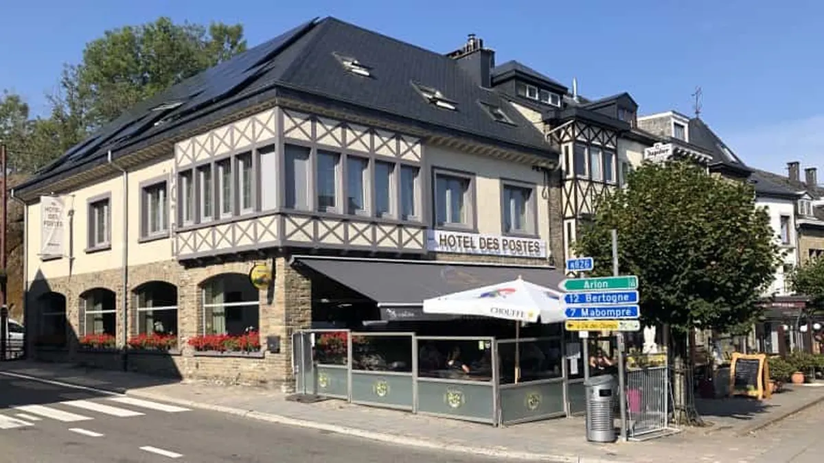 Hotel des Postes — hoofdfoto