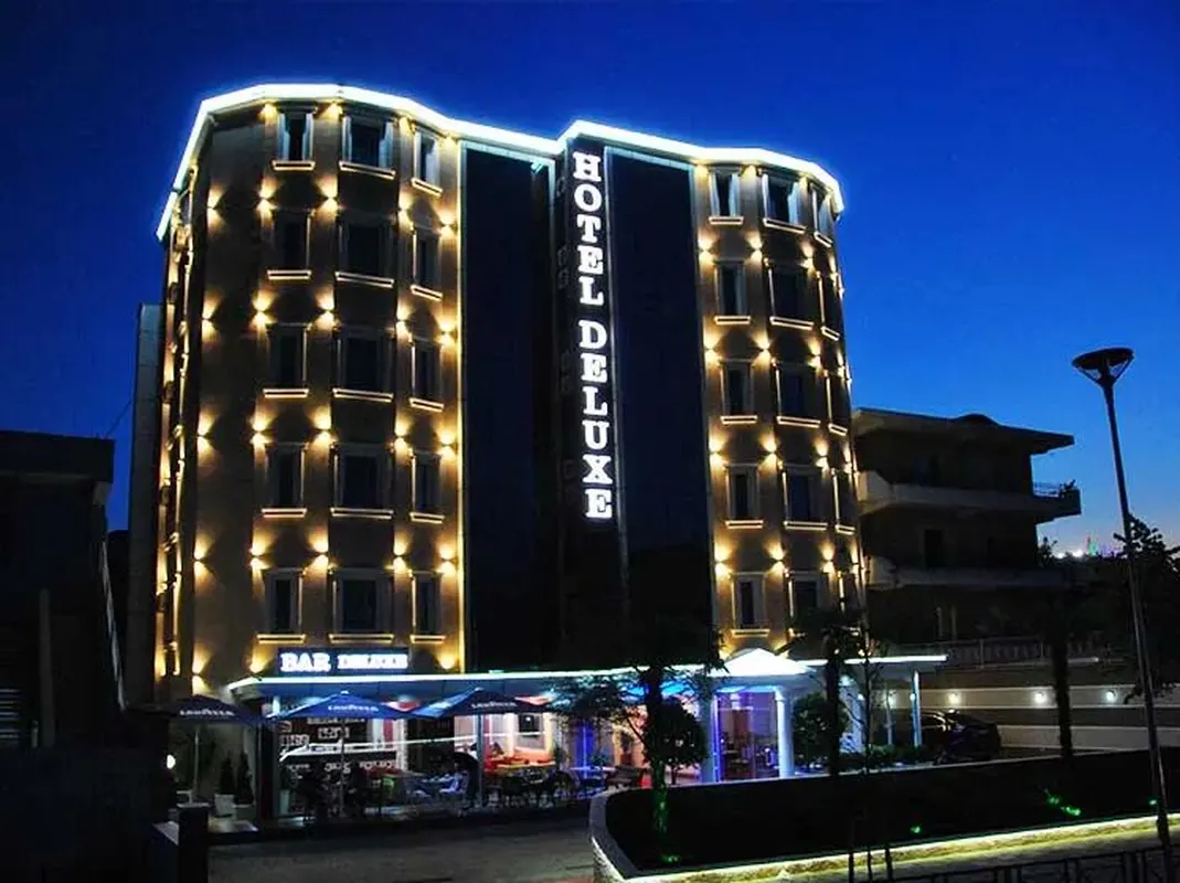 Hotel Deluxe — hoofdfoto