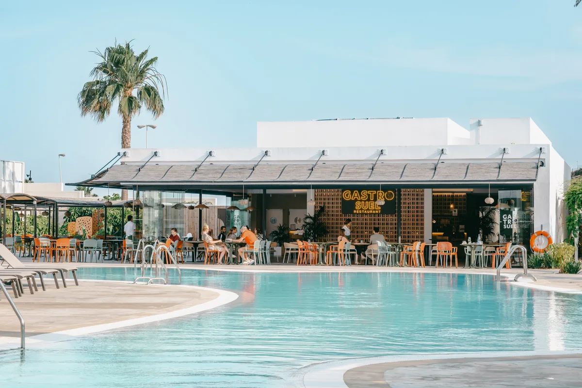 Costa Del Sol Glamping Village — hoofdfoto