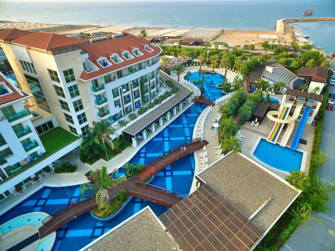 Sunis Evren Beach Resort Hotel & SPA — hoofdfoto