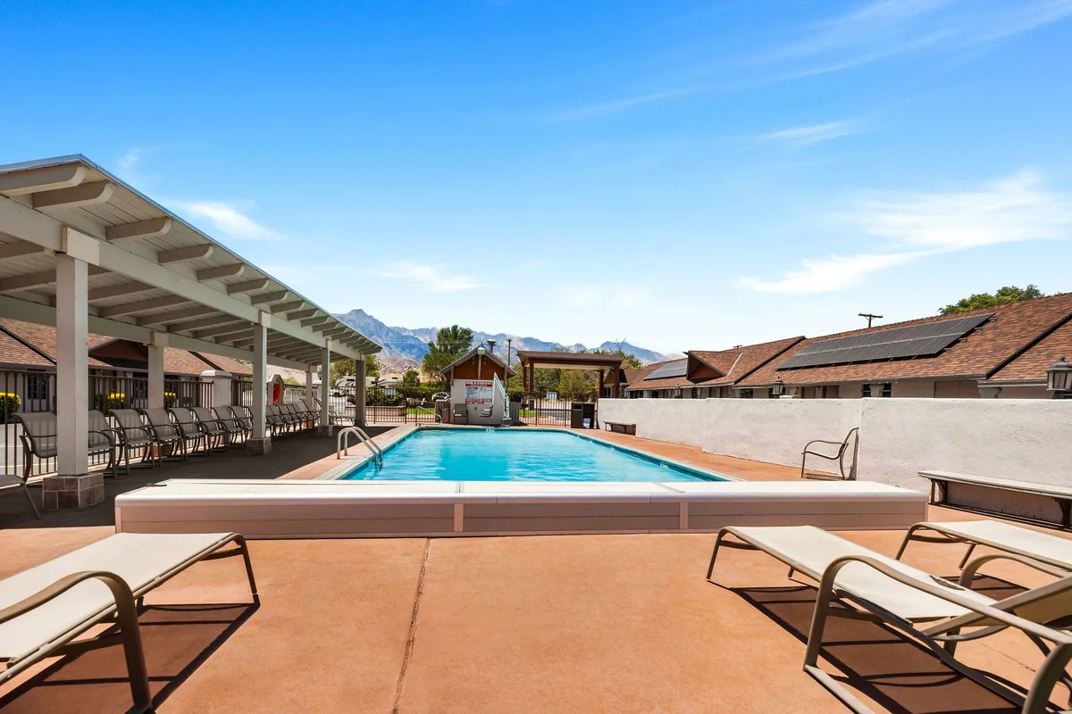 Best Western Plus Frontier Motel — hoofdfoto