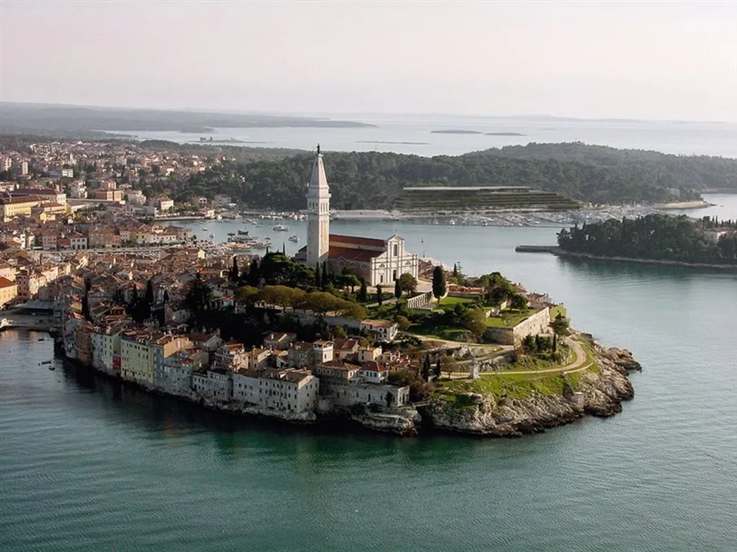Grand Park Hotel Rovinj — hoofdfoto
