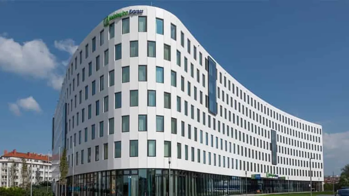 Holiday Inn Express Düsseldorf Hauptbahnhof — hoofdfoto