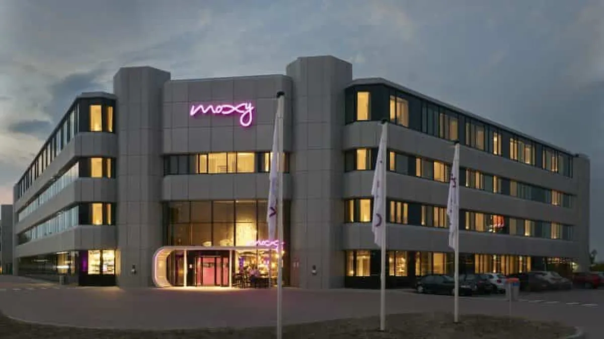 Moxy Amsterdam Schiphol Airport — hoofdfoto