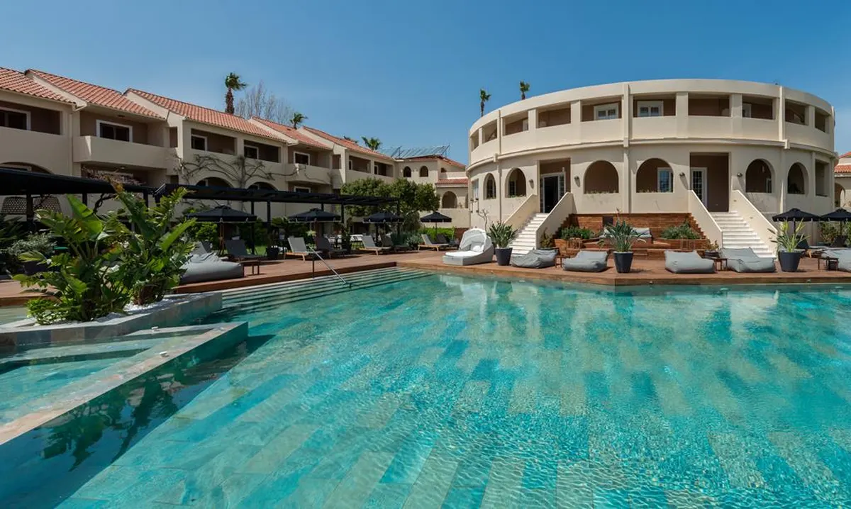 Bitzaro Palace — hoofdfoto