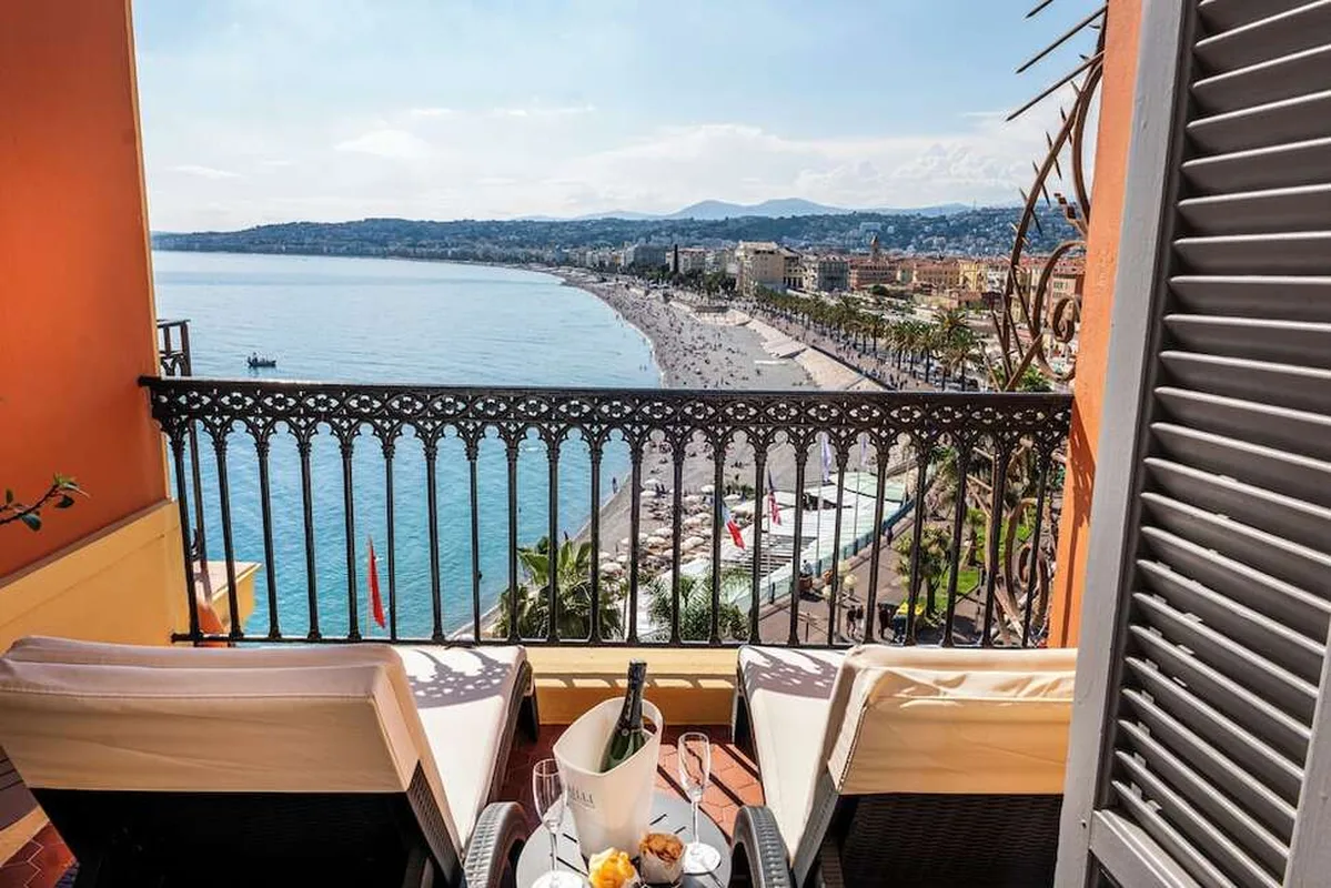 Hotel Suisse — hoofdfoto