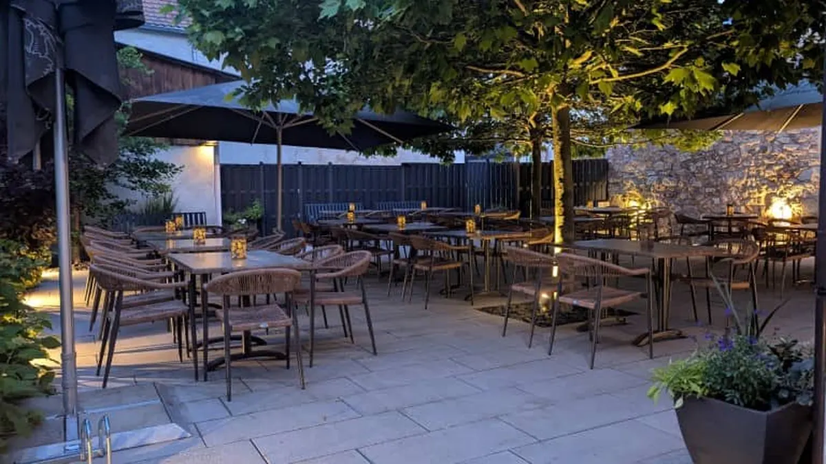 Hotel Drei Lilien — hoofdfoto