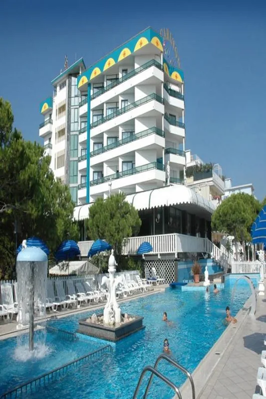 Hotel Carlton — hoofdfoto