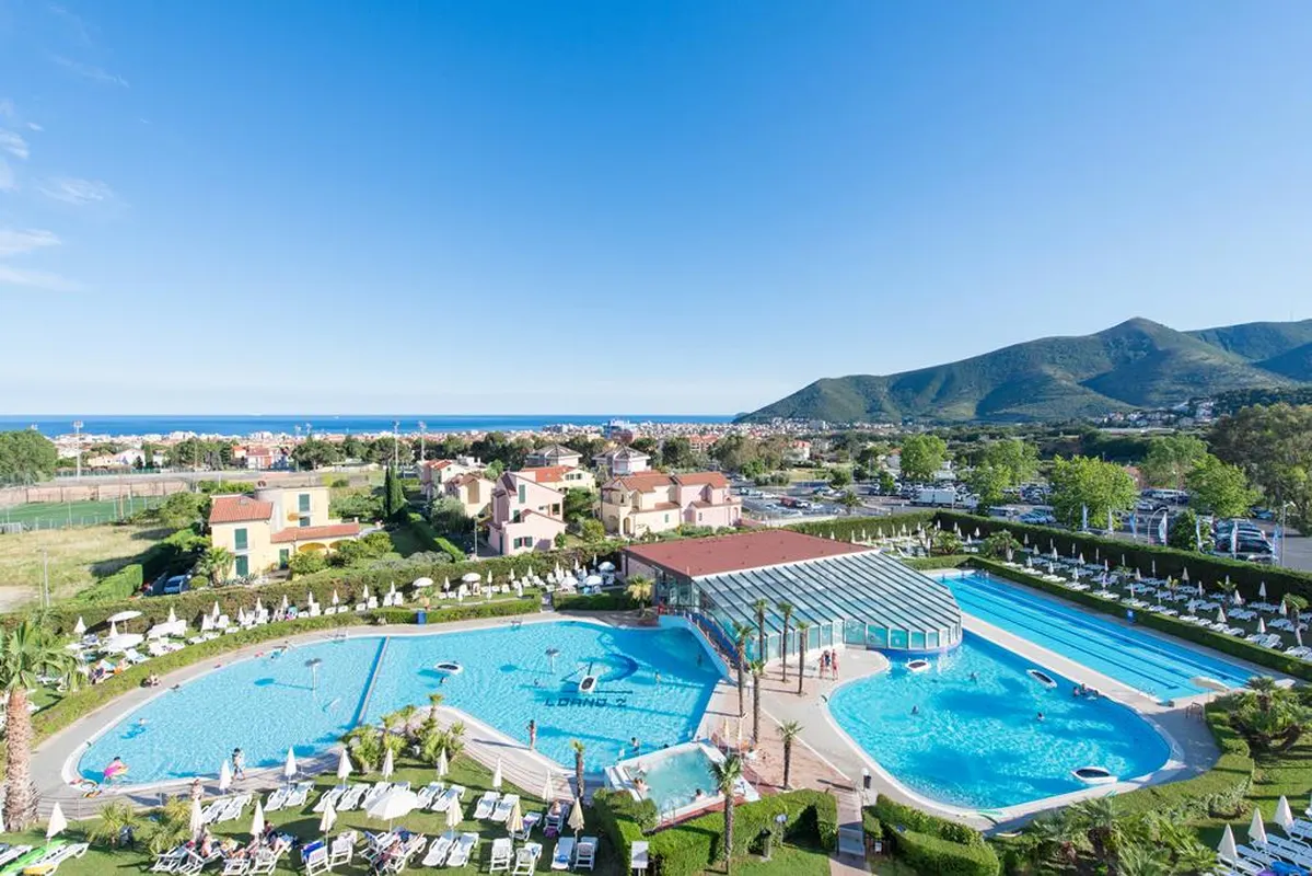 Loano 2 — hoofdfoto