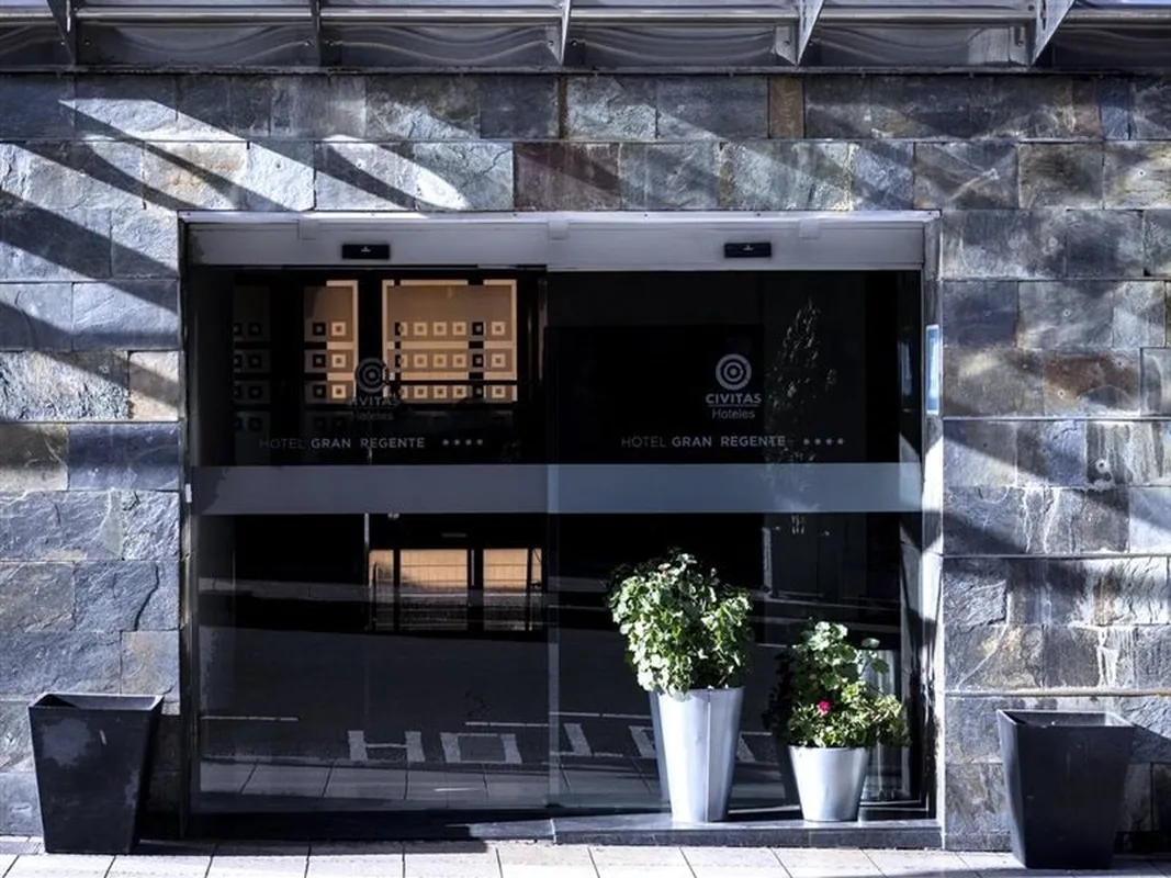 Gran Hotel Regente — hoofdfoto