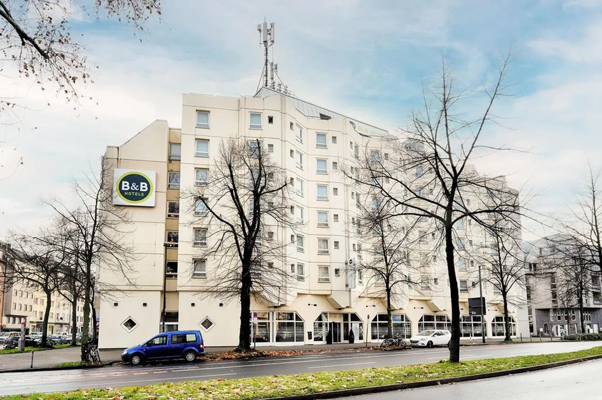 B&B Hotel Düsseldorf Hbf — hoofdfoto