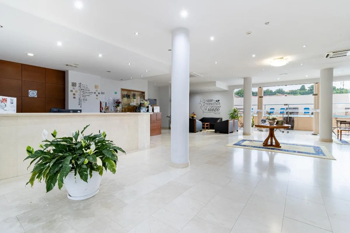 La Fontaine Hotel — hoofdfoto