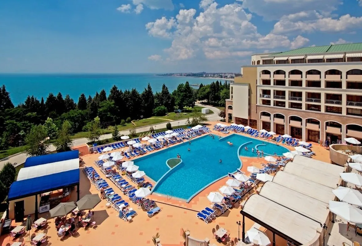 Sol Nessebar Resort — hoofdfoto