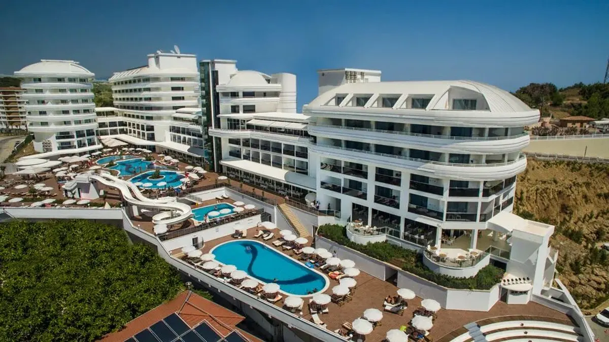 Laguna Beach Alya Resort & Spa — hoofdfoto