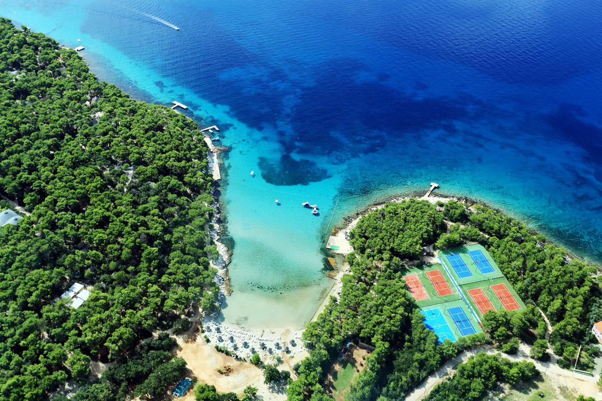 Camping Pine Beach Pakostane — hoofdfoto