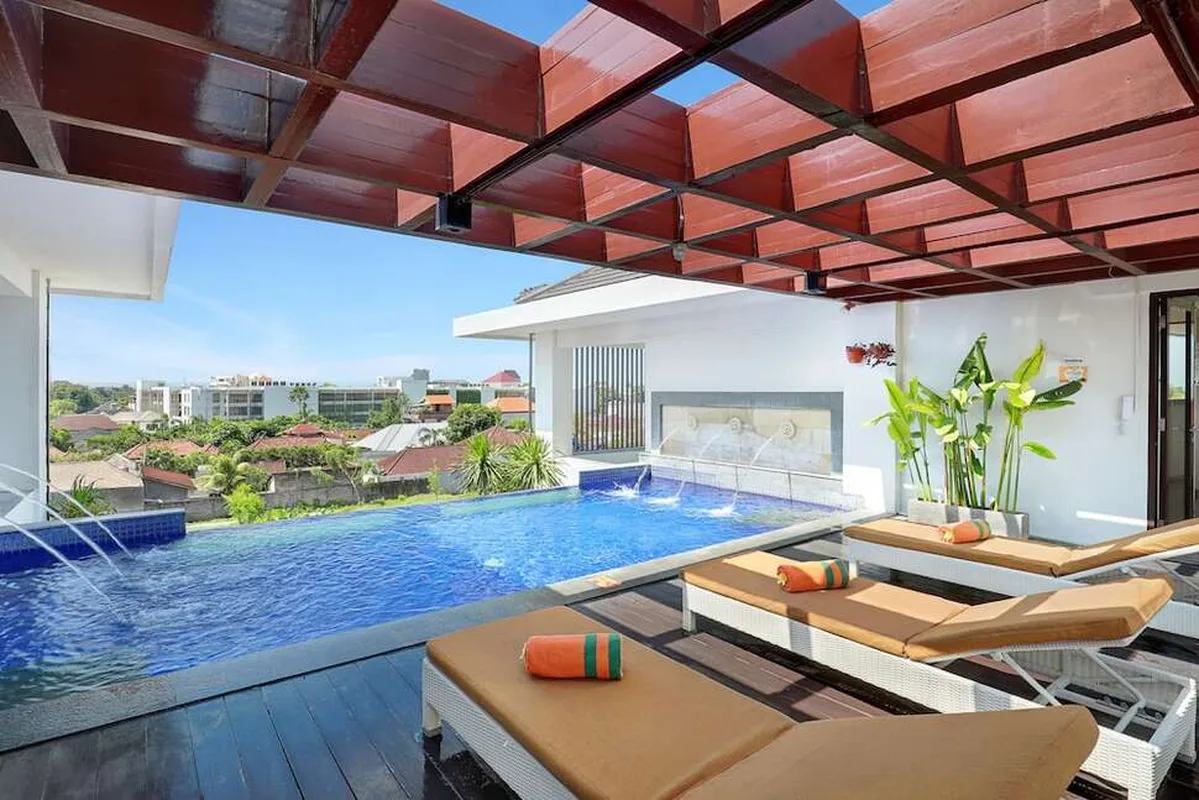 Harris Hotel Seminyak — hoofdfoto