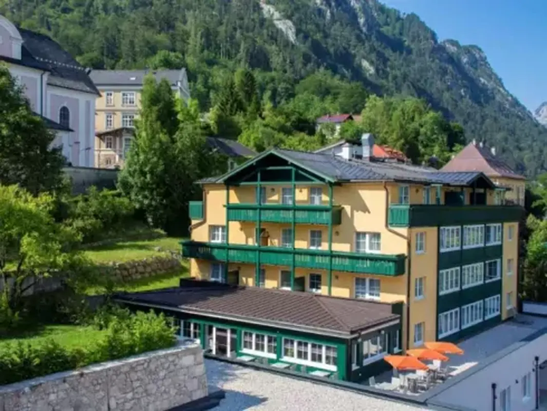 Fietsen over de Salzkammergut Radweg — hoofdfoto