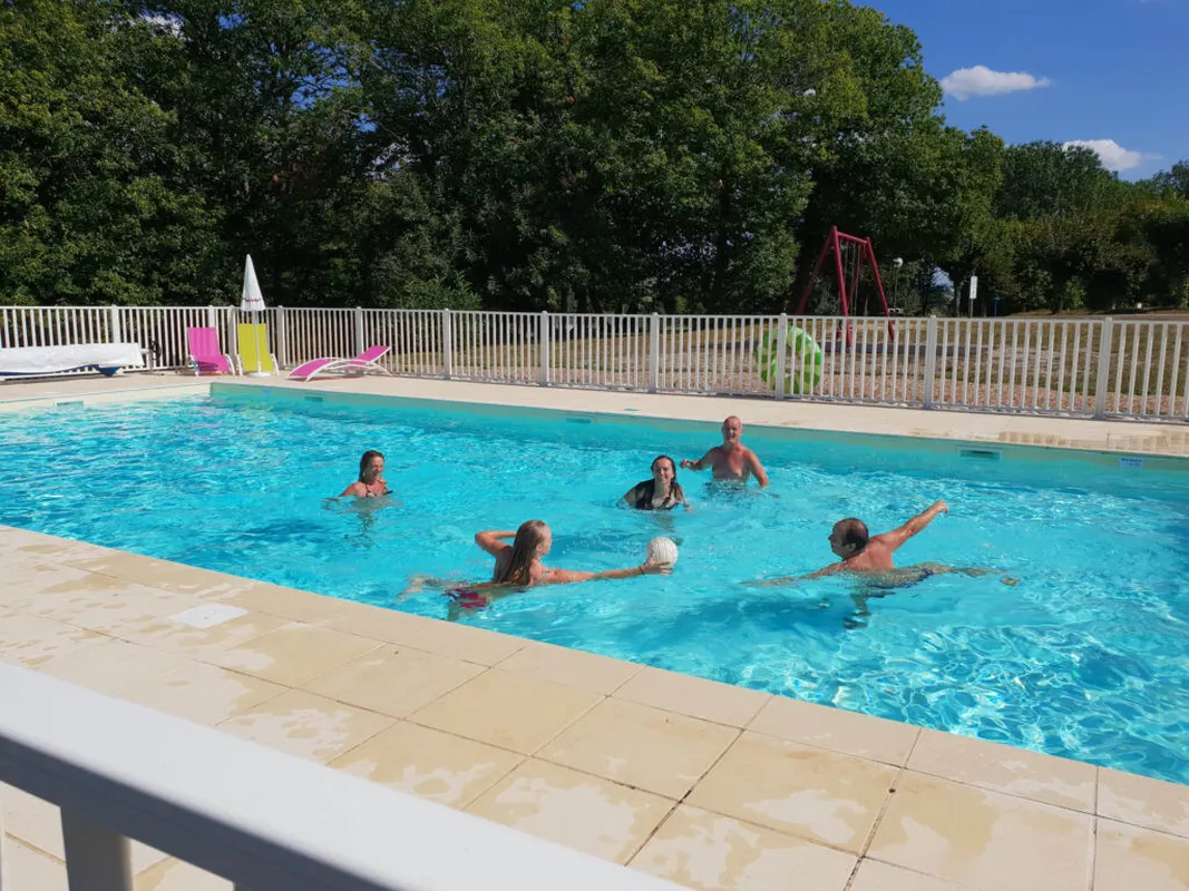 Camping Lac De Bournazel — hoofdfoto