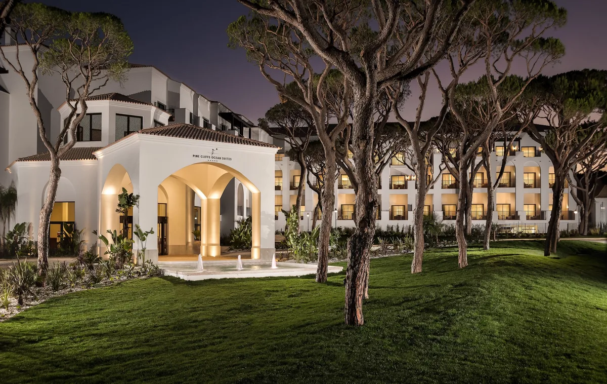 Pine Cliffs Ocean Suites, a Luxury Collection Resort & Spa — hoofdfoto