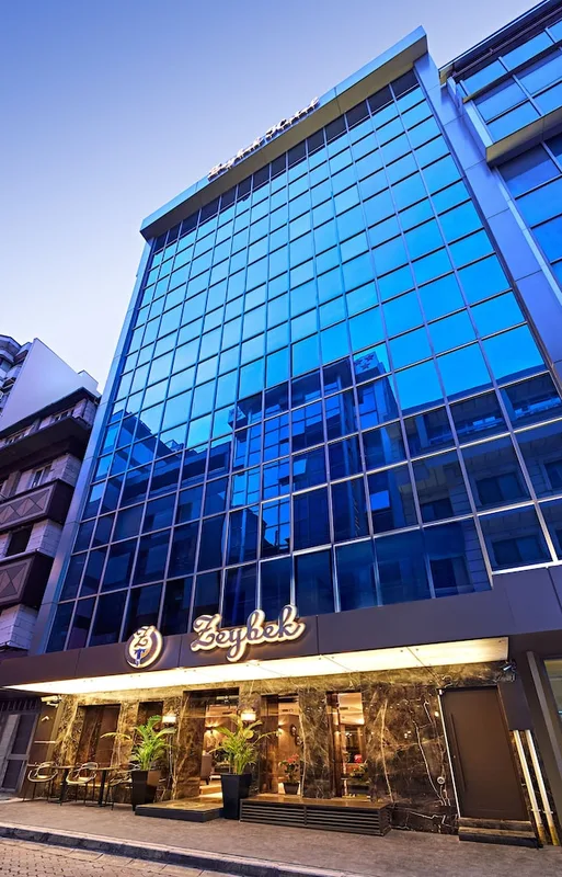 The New Zeybek Hotel, hoofdfoto