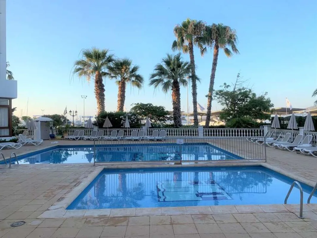 Hotel Tres Torres — hoofdfoto