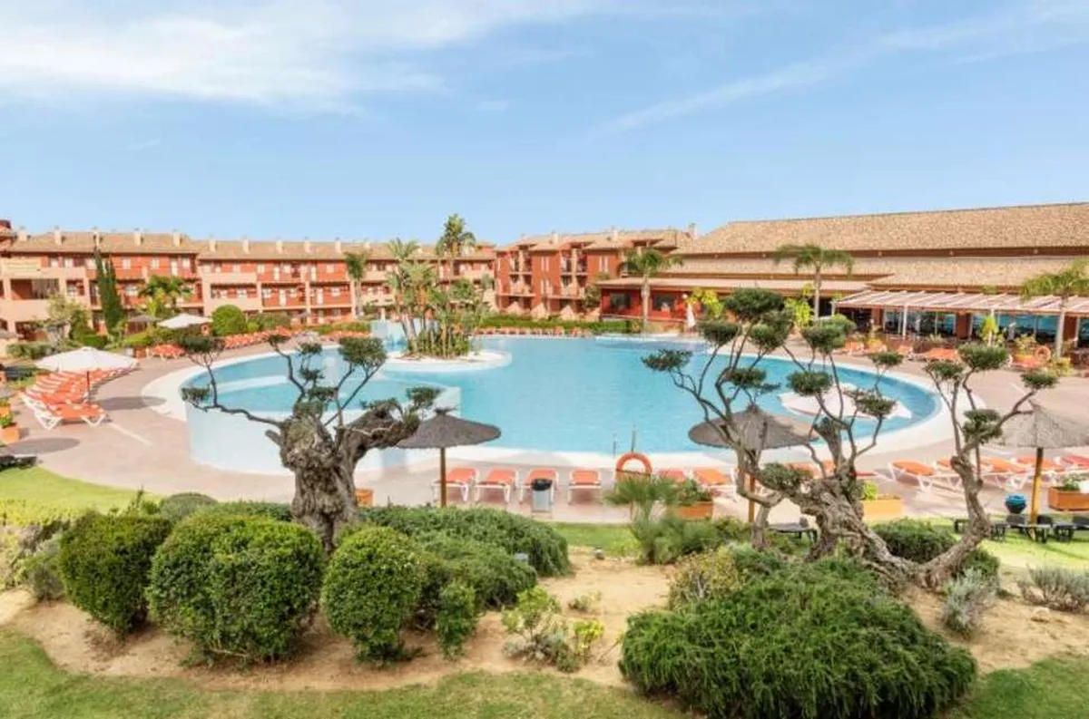 Hotel Ilunion Tartessus Sancti Petri — hoofdfoto