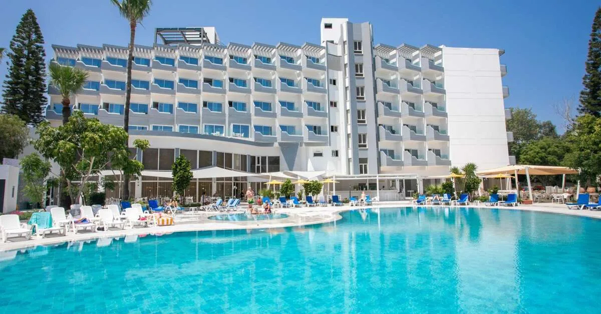 Papouis Protaras Hotel — hoofdfoto
