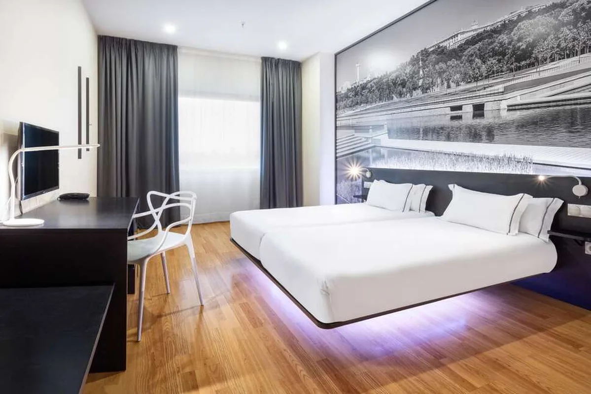 B&B Hotel Madrid Aeropuerto T4 — hoofdfoto