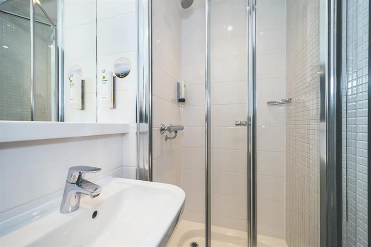 Point A Hotel Edinburgh Haymarket — hoofdfoto