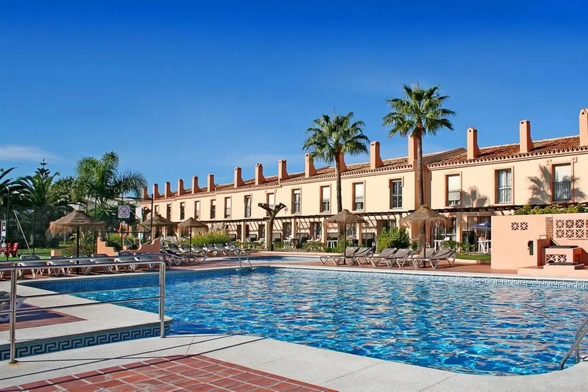 Ramada Hotel & Suites by Wyndham Costa del Sol, hoofdfoto