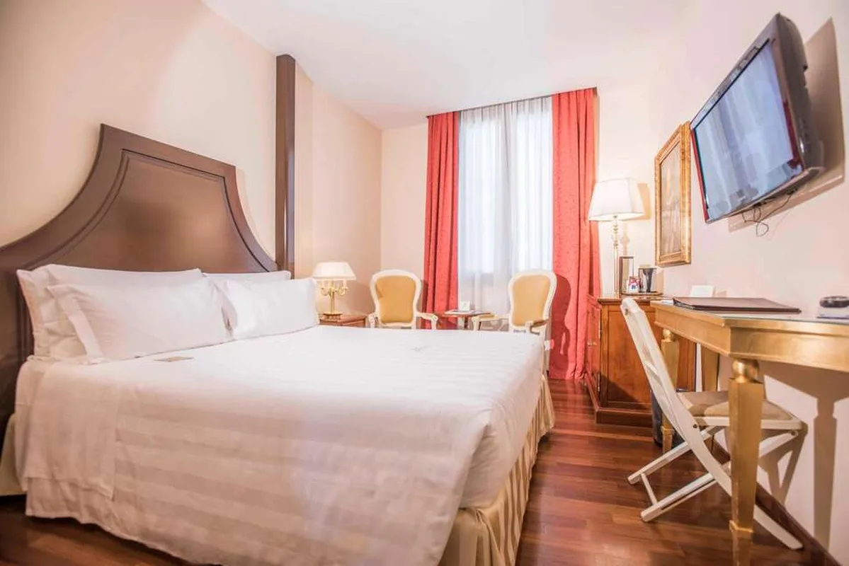 Golden Tower Hotel & Spa — hoofdfoto