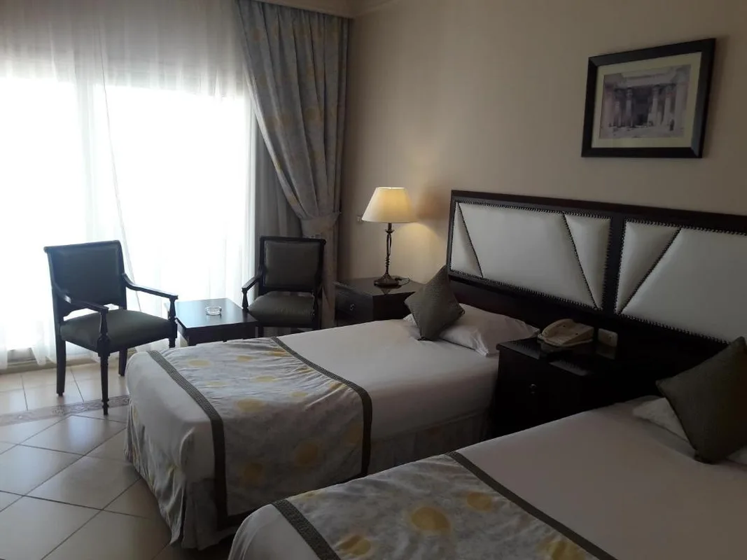 Continental Plaza Beach Resort, hoofdfoto