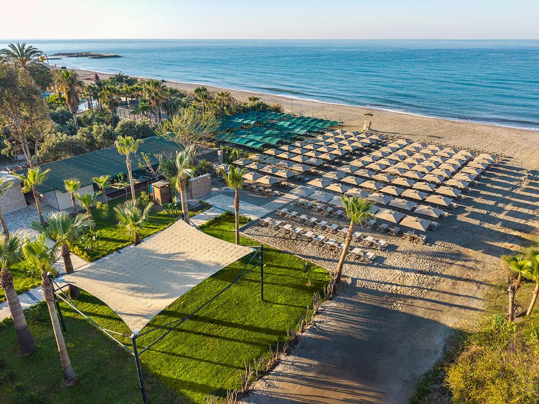 Hotel Solivia (ex Titan Select) — hoofdfoto