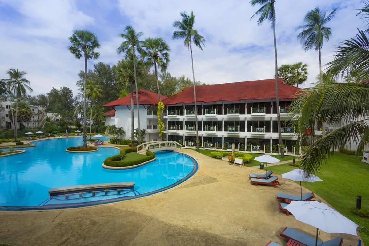 Amora Beach Resort Phuket — hoofdfoto