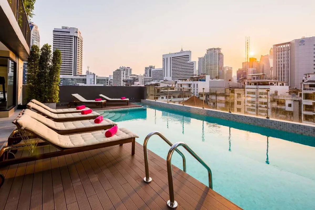 Glow Sukhumvit 5 — hoofdfoto