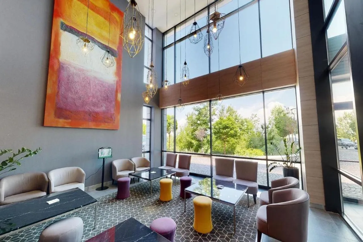 Hotel Premier Sofia Airport — hoofdfoto